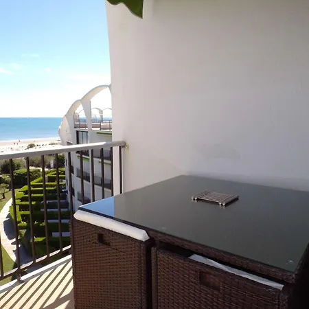 2 Pieces Avec Piscine, Garage, Et Wifi A - Fr-1-328-220 La Grande-Motte