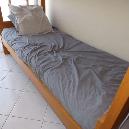 2 Pieces Avec Piscine, Garage, Et Wifi A - Fr-1-328-220