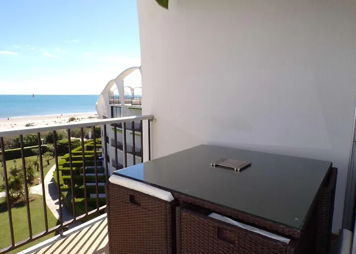 2 Pieces Avec Piscine, Garage, Et Wifi A - Fr-1-328-220 La Grande-Motte