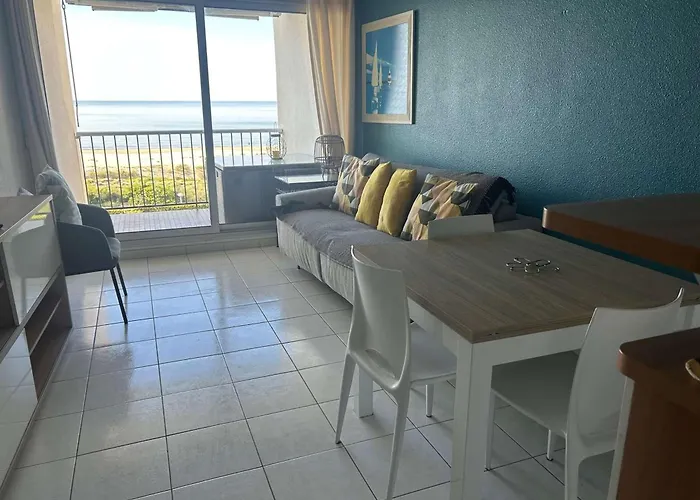 2 Pieces Avec Piscine, Garage, Et Wifi A - Fr-1-328-220